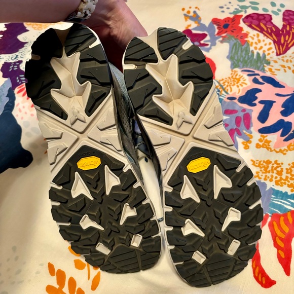 Hoka Anacapa Mid GTX Hiking boots - EUC - like new! - Picture 6 of 12